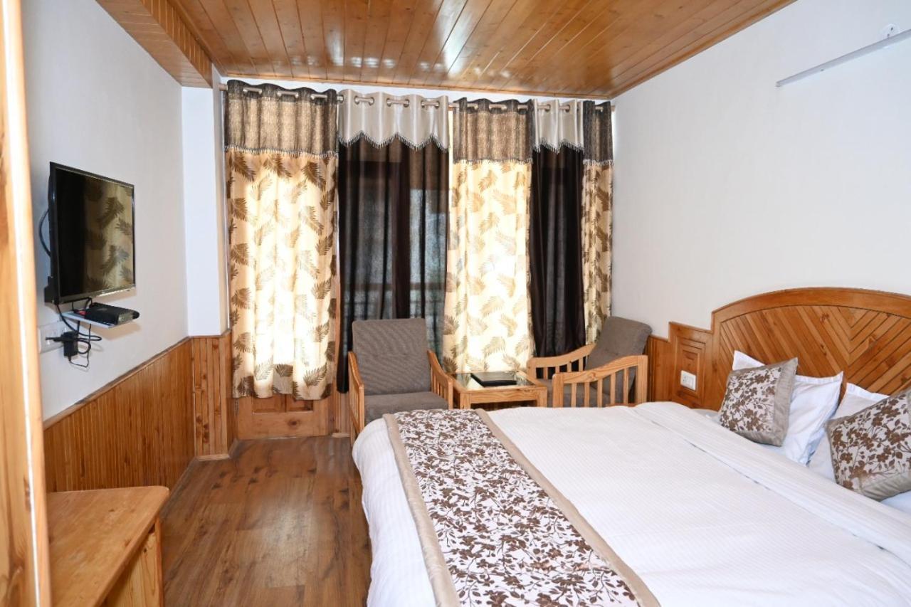 Hotel Nirmal Chhaya 마날리 외부 사진